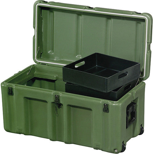 Estuche Rígido Pelican Hardigg 472-FTLK-LG Footlocker para Movable Storage (Verde) - vista principal