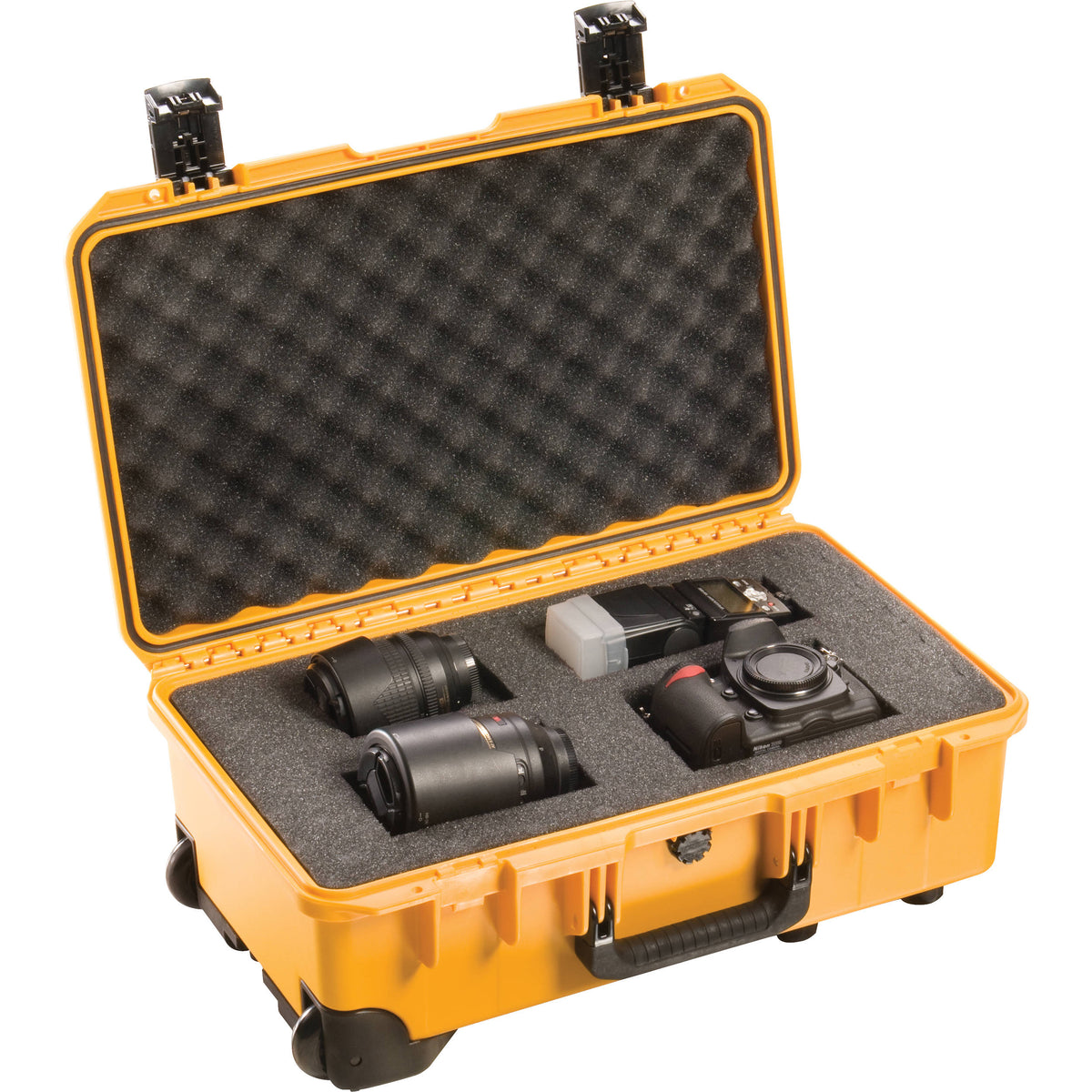 Estuche Rígido Pelican iM2500 Storm Trak con espuma (Amarillo) - vista frontal