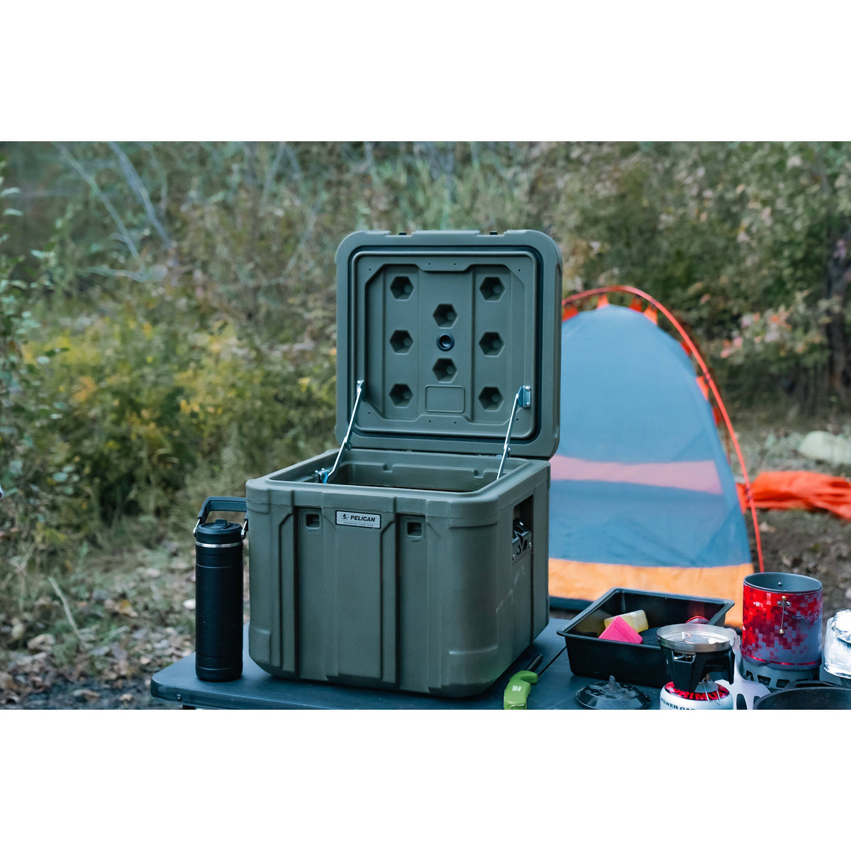 Estuche Rígido Pelican TX50 Adventure (OD Verde, 34.5L) - detalle