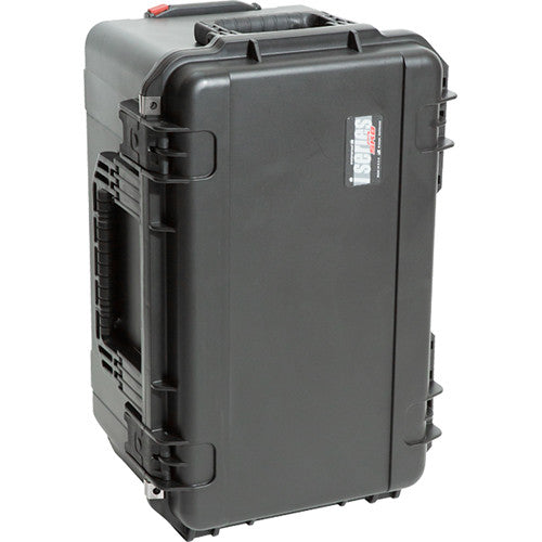 Estuche Rígido SKB 3i-Series 2213-12 Waterproof con espuma cortada en cubos utilitario con Wheels - vista frontal