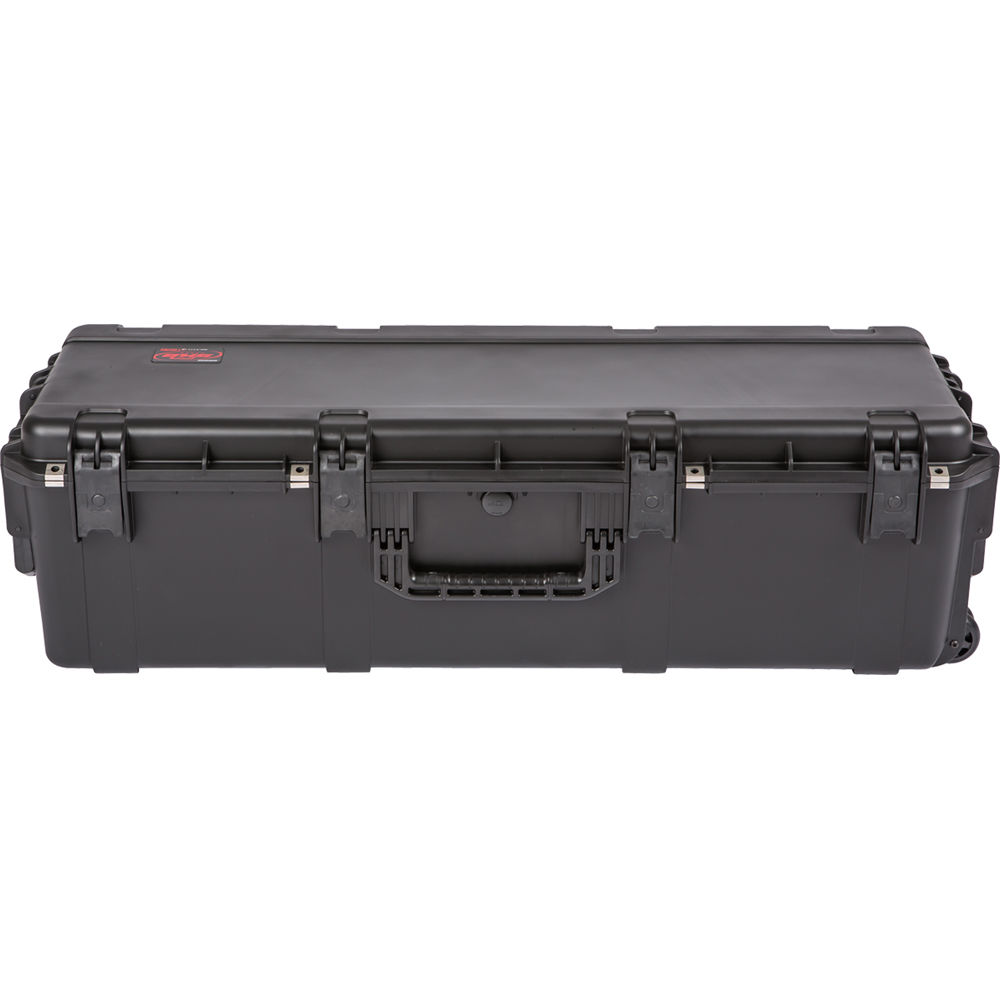 Estuche Rígido SKB 3i-Series 4213-12 con ruedas Waterproof utilitario con juego de divisores - detalle