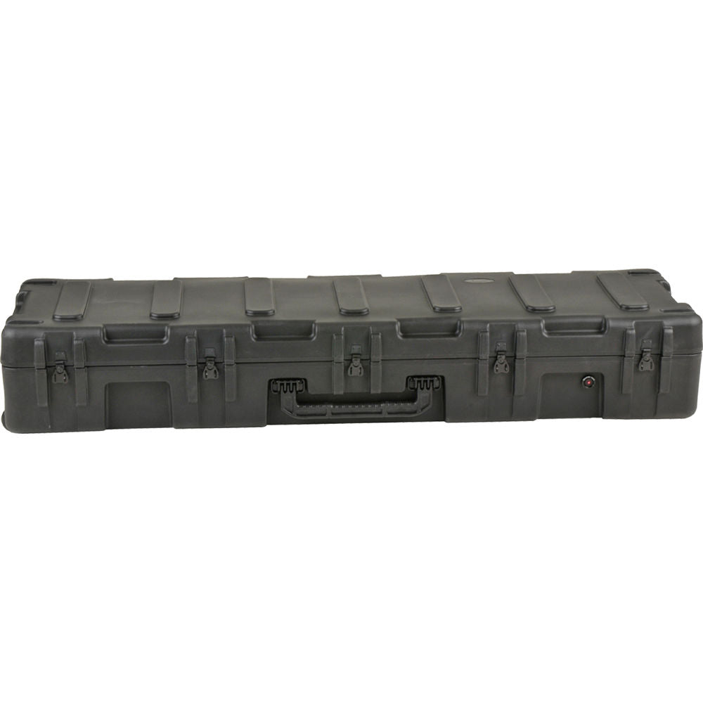 Estuche Rígido SKB 3R Series Waterproof utilitario con Wheels (sin interior, Negro) - puertos y conexiones