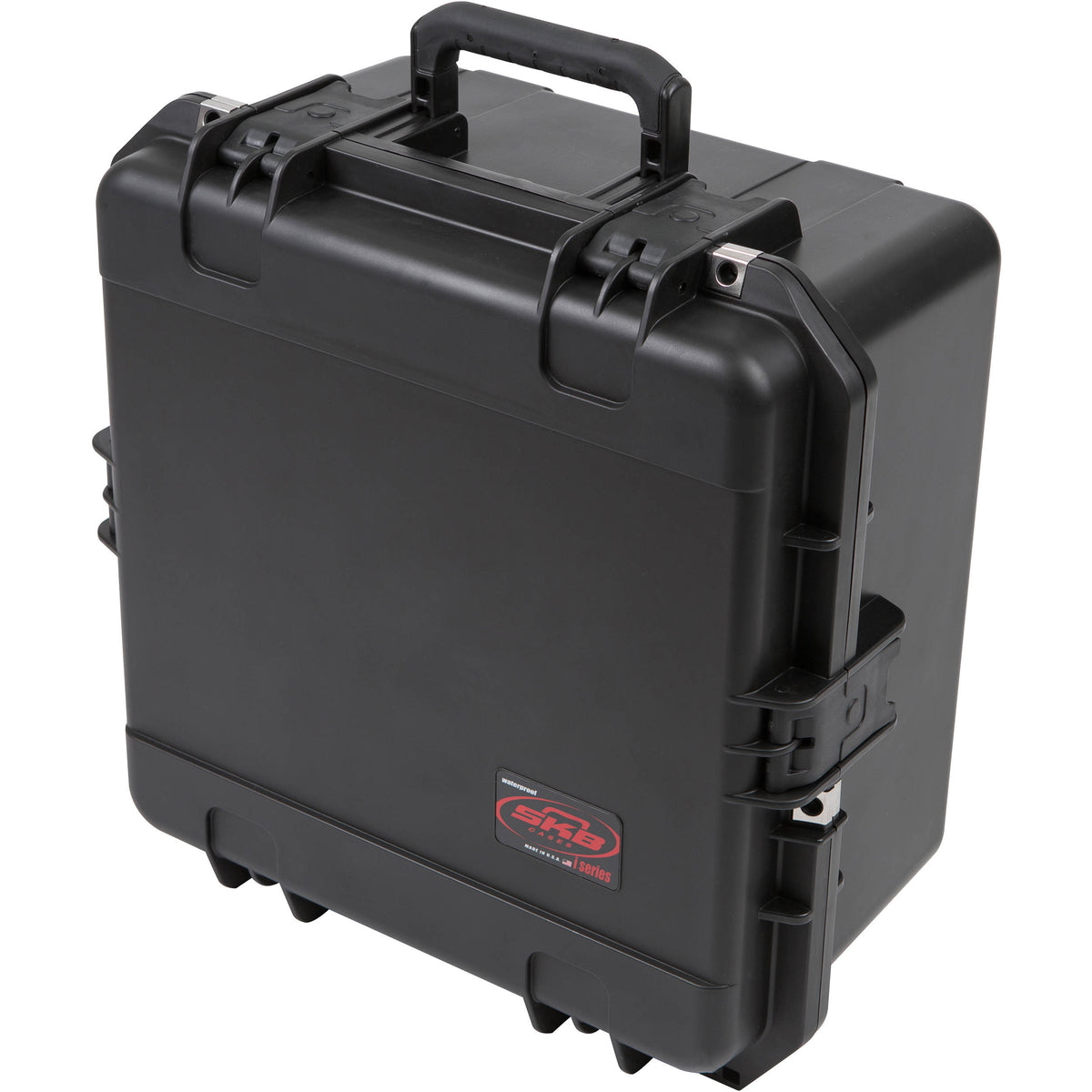Estuche Rígido SKB iSeries 1717-10 Waterproof utilitario con espuma cortada en cubos (Negro) - en uso