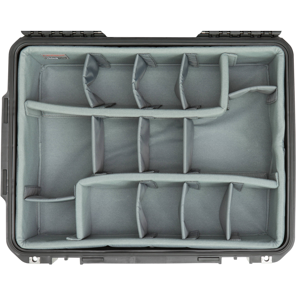 Estuche Rígido SKB iSeries 2015-7 con Think Tank Photo divisores y tapa con espuma (Negro) - vista lateral