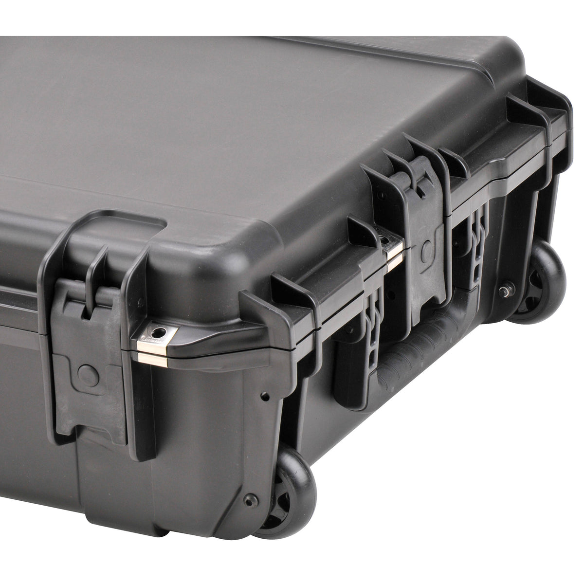 Estuche Rígido SKB iSeries 4217-7 utilitario con Layered espuma (42 x 17 x 8") - puertos y conexiones