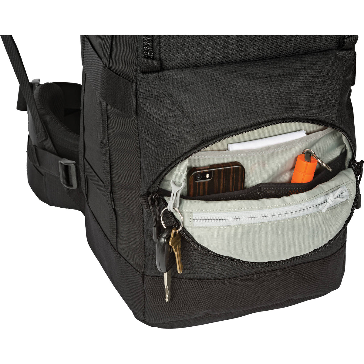 Funda para Lente Lowepro Trekker 600 AW III Backpack (Negro) - detalle