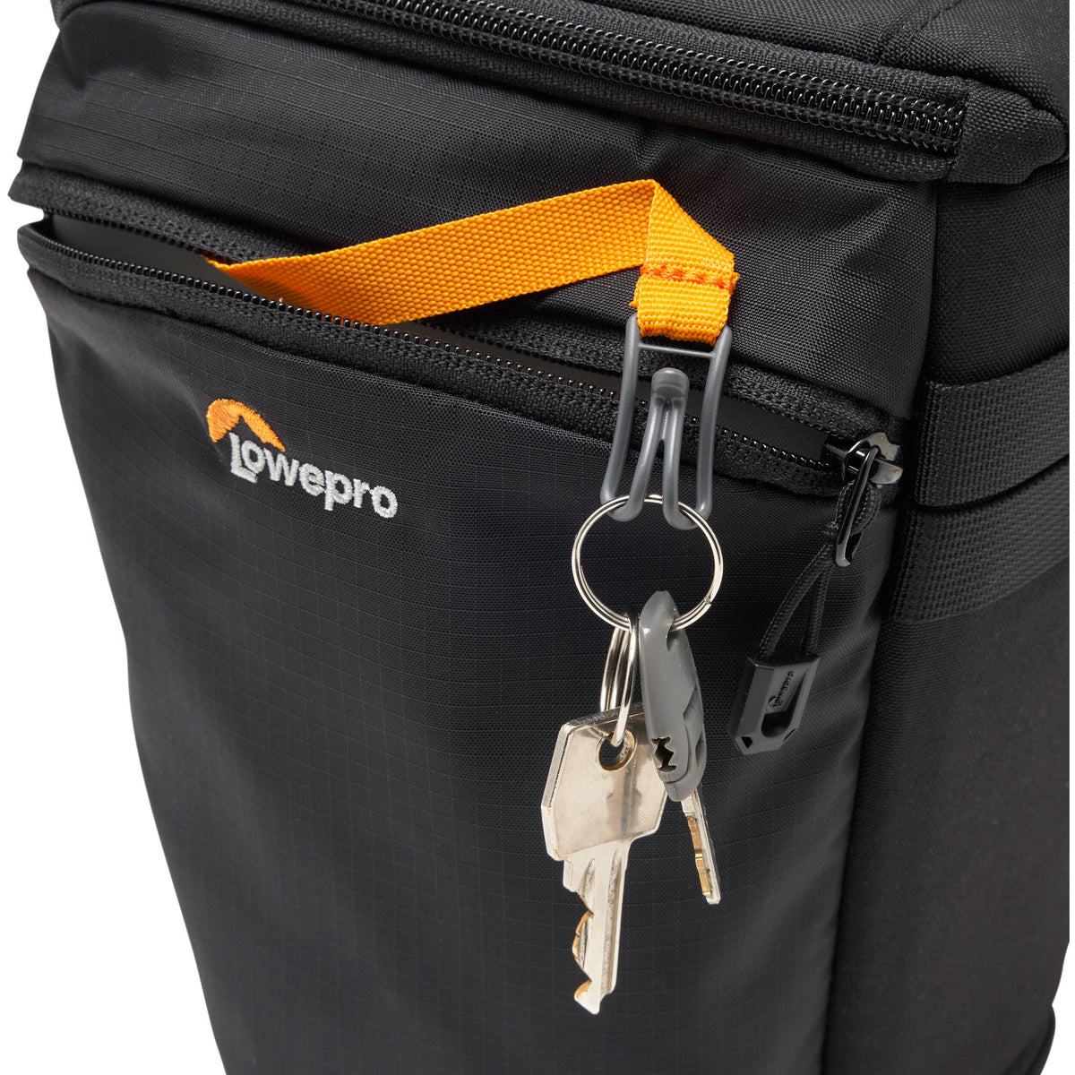 Holster Lowepro ProTactic TLZ 70 Pro AW III (Negro, 5L) - puertos y conexiones