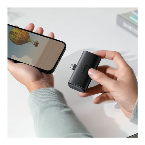 Anker Nano 5000mAh 22.5W Power Bank with Built-in USB-C Connector - Black — vista 2