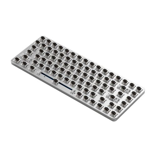 Satechi SM1 Slim Mechanical Backlit Bluetooth Keyboard - Black — vista 3