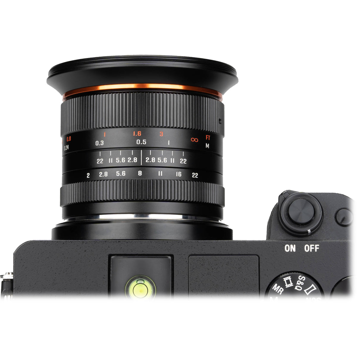Lente Brightin Star 12mm f/2 III - vista lateral