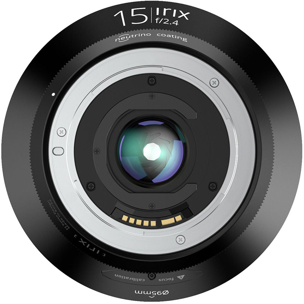 Lente IRIX 15mm f/2.4 Firefly - contenido de la caja