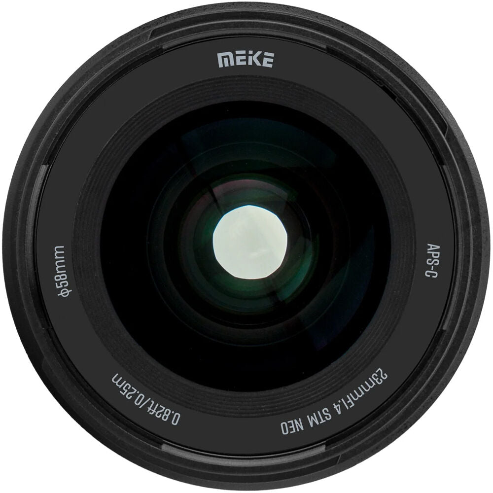 Lente Meike 23mm f/1.4 AF - vista lateral