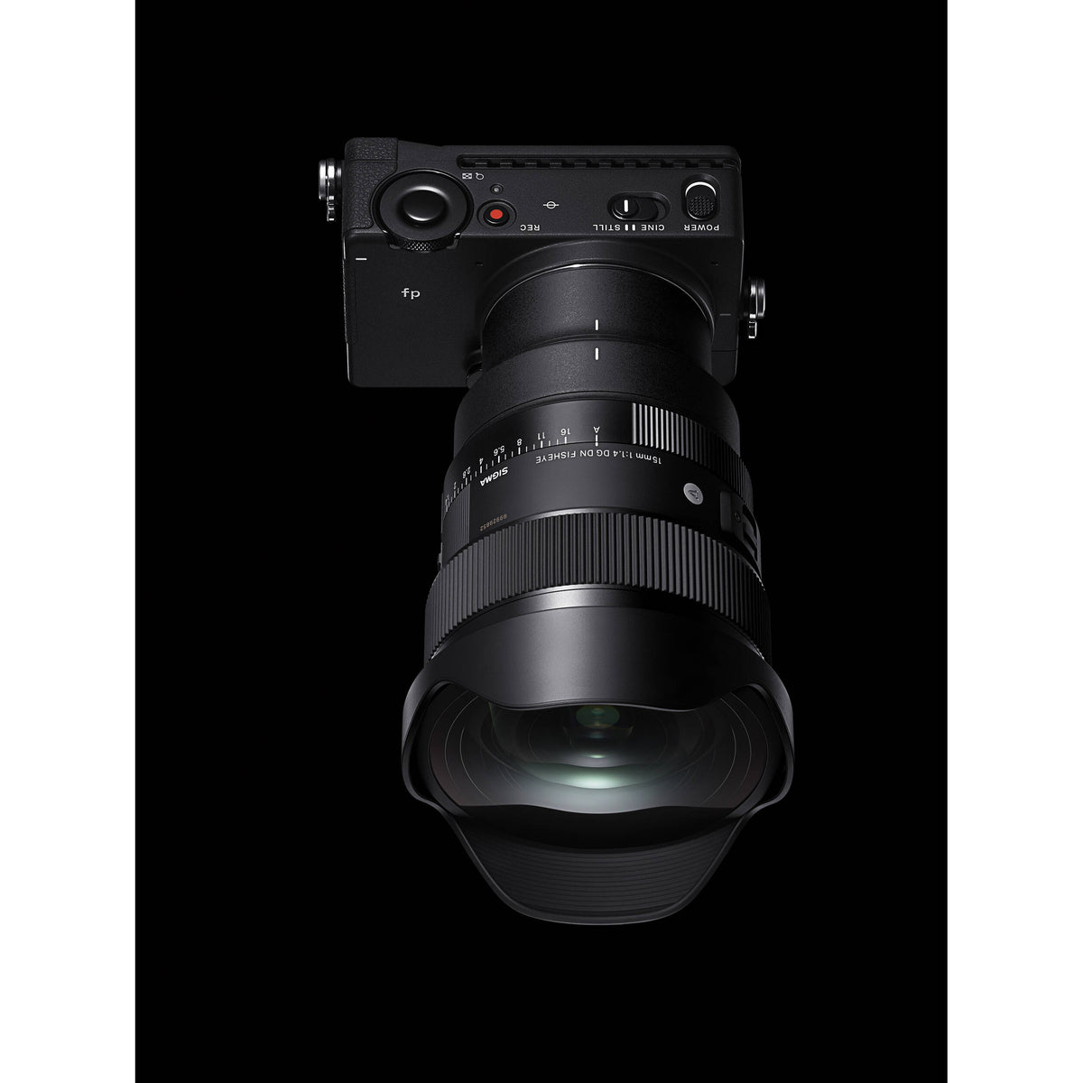 Lente Sigma 15mm f/1.4 Fisheye DG DN Art - detalle