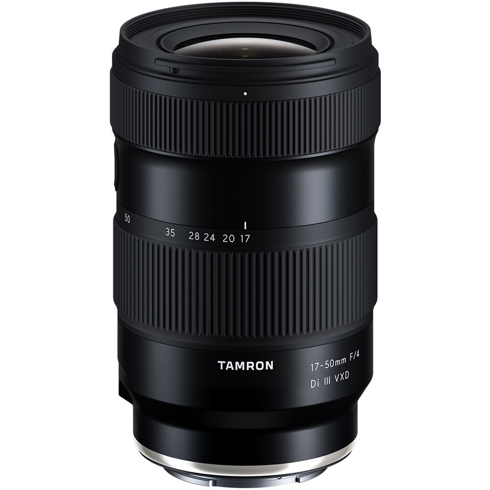 Lente Tamron 17-50mm f/4 Di III VXD - vista principal