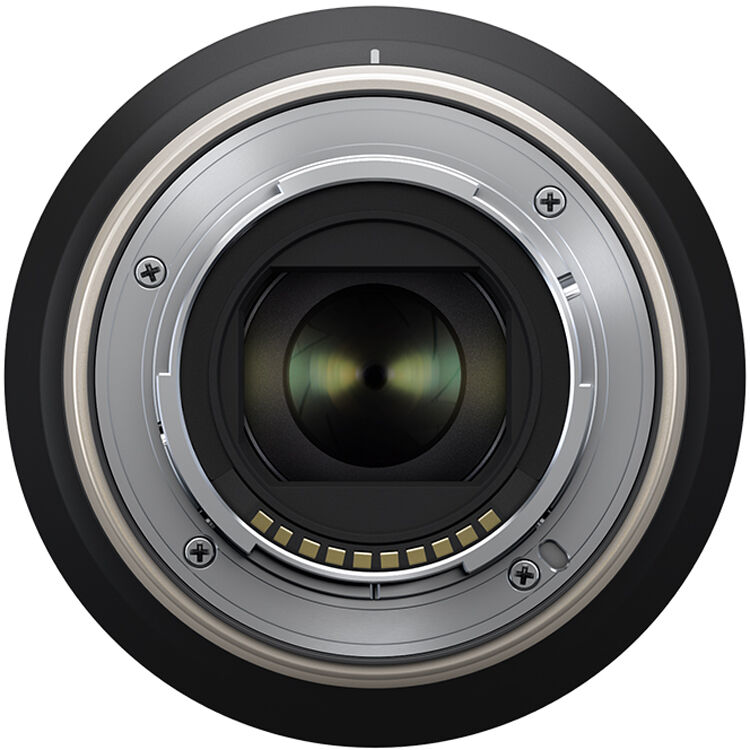 Lente Tamron 17-70mm f/2.8 Di III-A VC RXD para FUJIFILM - vista trasera