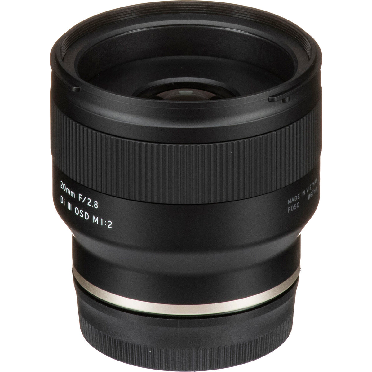 Lente Tamron 20mm f/2.8 Di III OSD M 1:2 - contenido de la caja