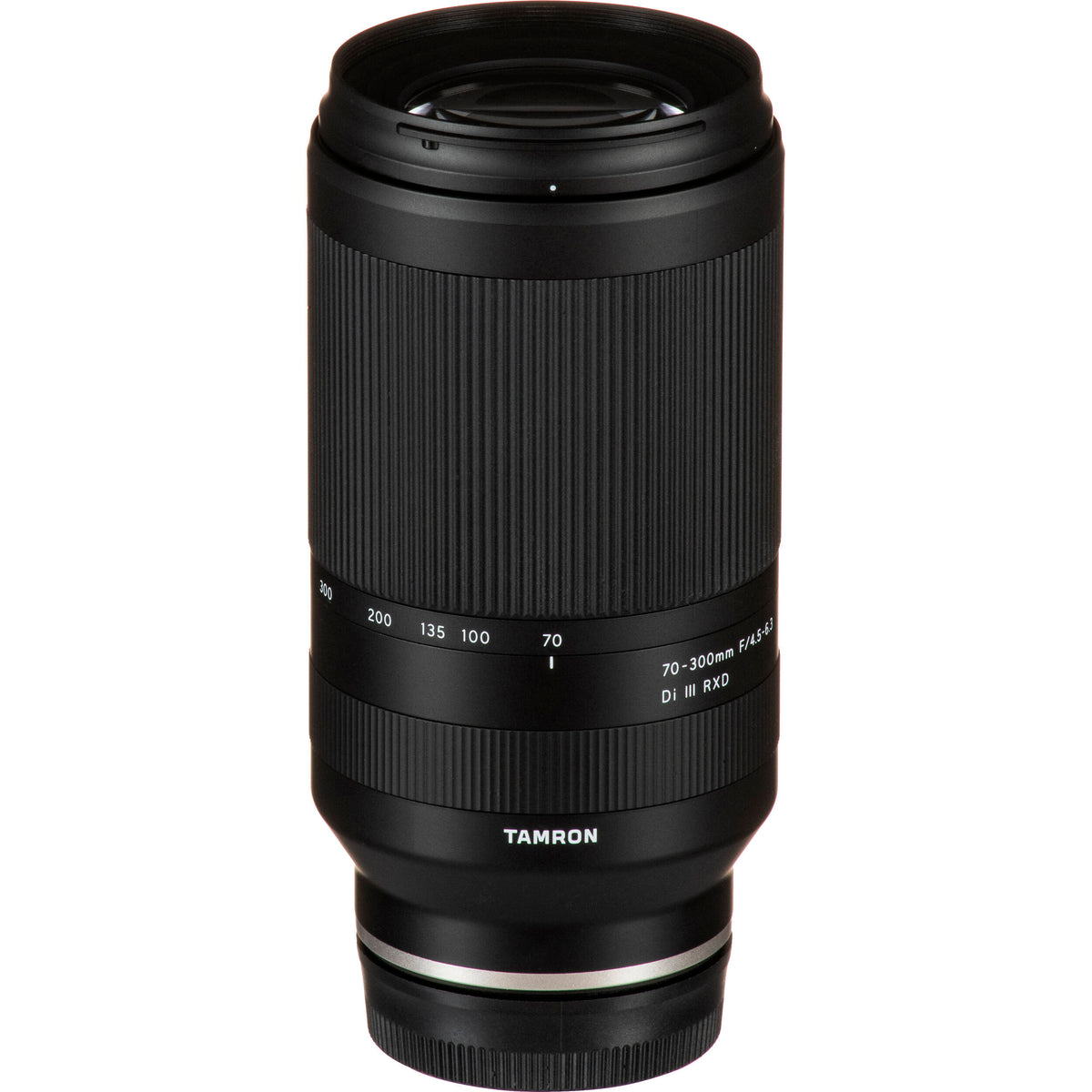 Lente Tamron 70-300mm f/4.5-6.3 Di III RXD - contenido de la caja