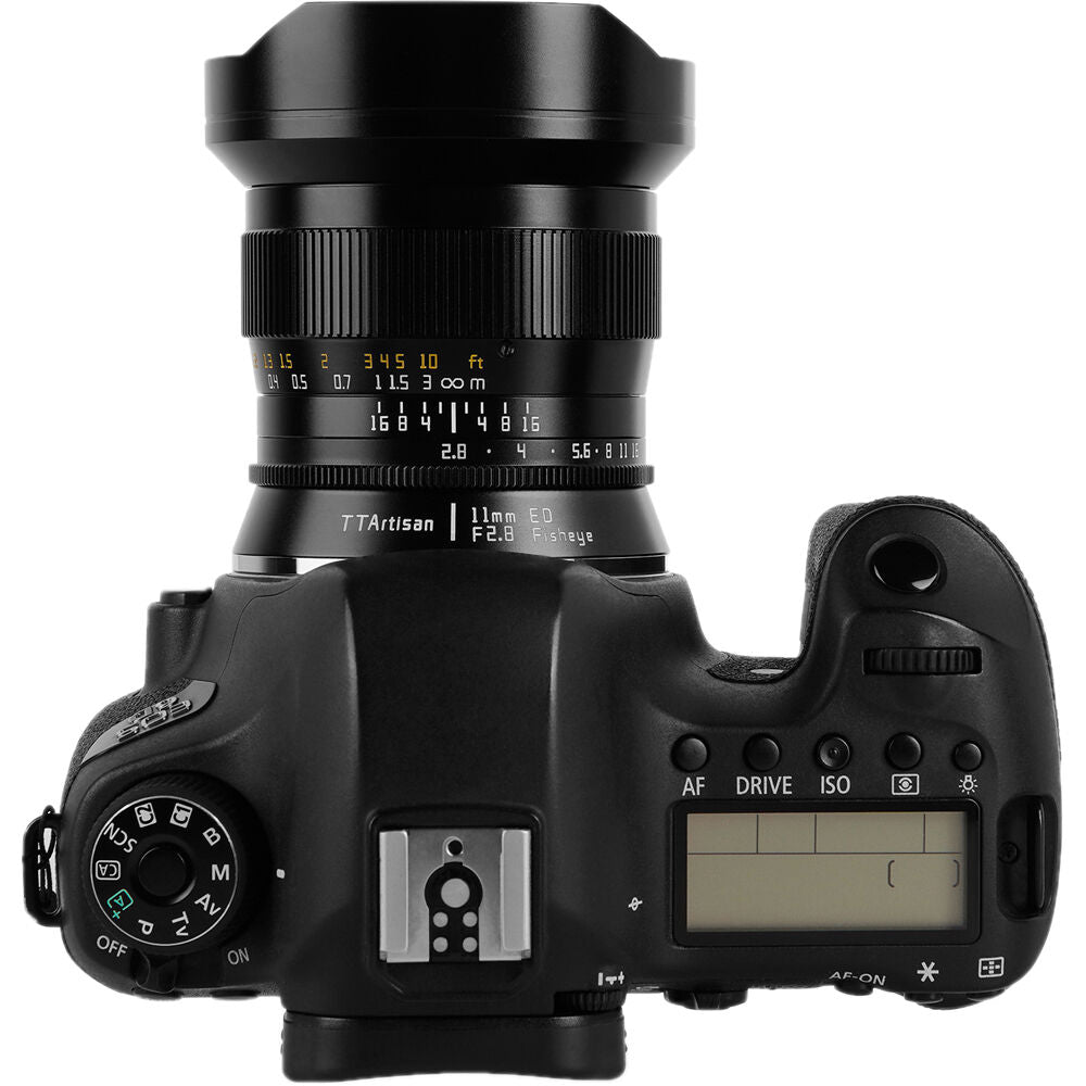 Lente TTArtisan 11mm f/2.8 - contenido de la caja