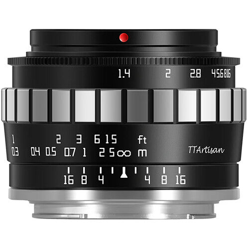 Lente TTArtisan 23mm f/1.4 (Negro & Plateado) - vista frontal