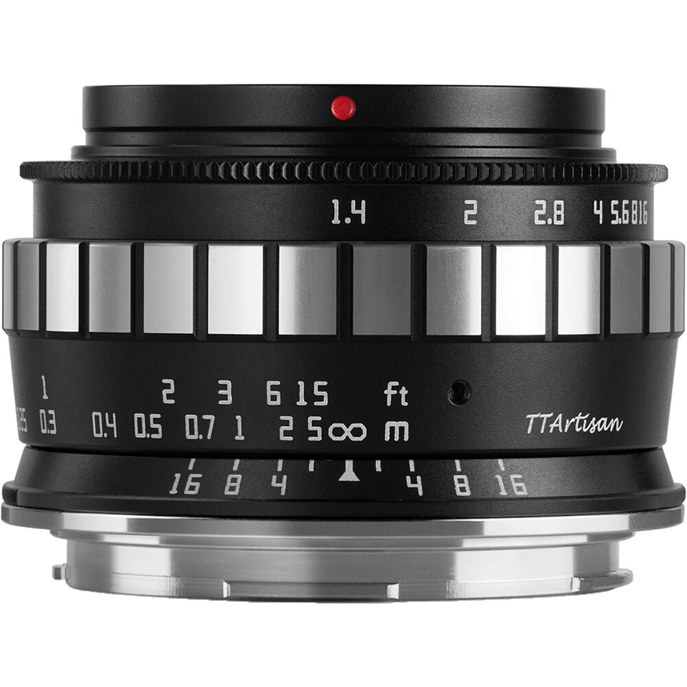 Lente TTArtisan 23mm f/1.4 (Negro & Plateado) - vista frontal