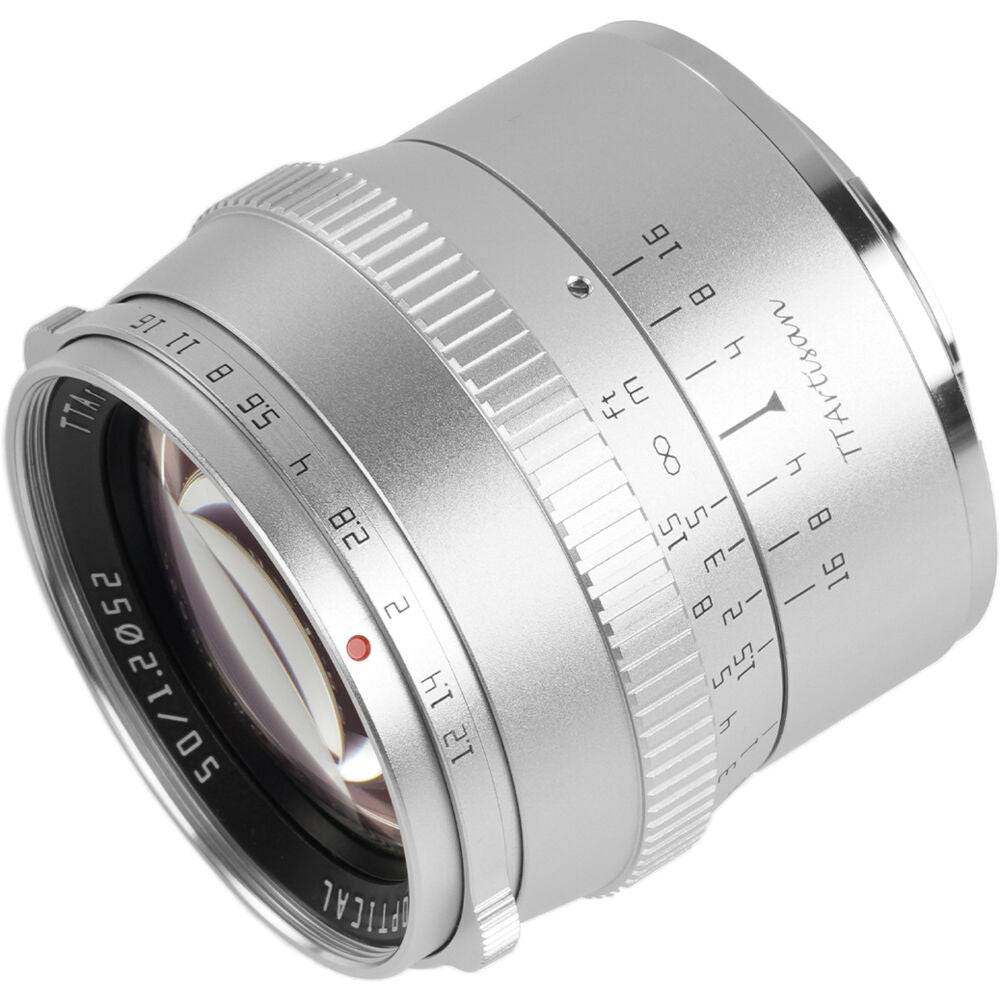 Lente TTArtisan 50mm f/1.2 (Plateado) - vista lateral