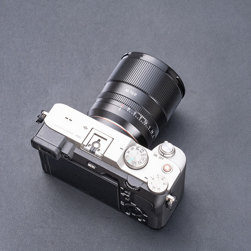 Lente TTArtisan AF 75mm f/2 (Negro) - vista trasera