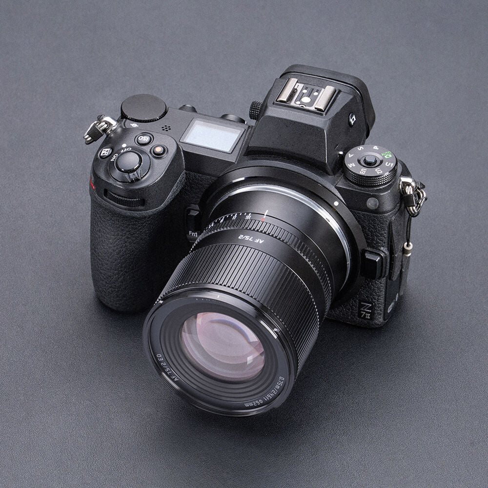 Lente TTArtisan AF 75mm f/2 (Negro) - vista lateral