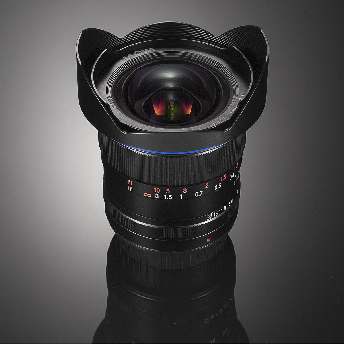 Lente Venus Optics Laowa 12mm f/2.8 Zero-D (Negro) - puertos y conexiones