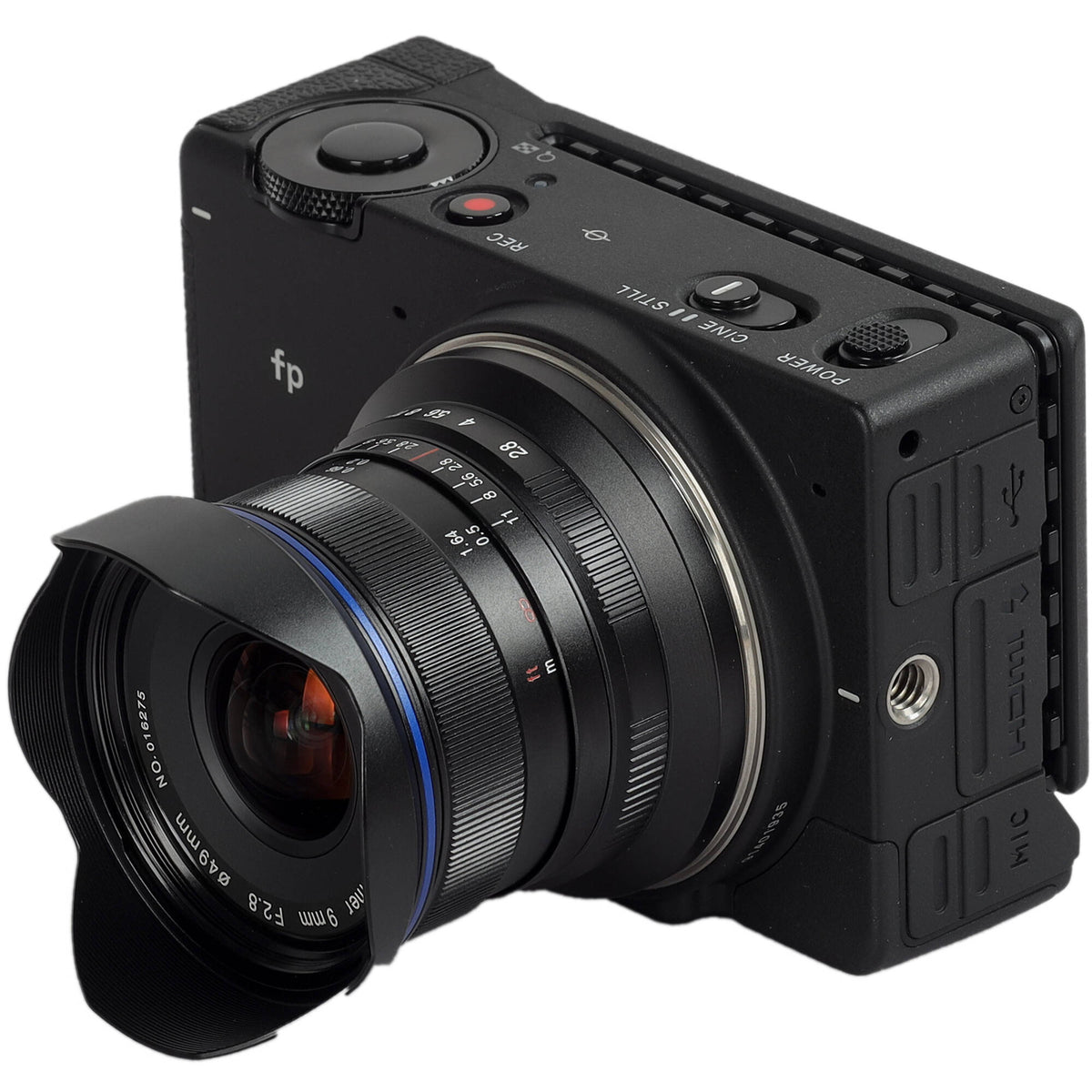 Lente Venus Optics Laowa 9mm f/2.8 Zero-D - puertos y conexiones