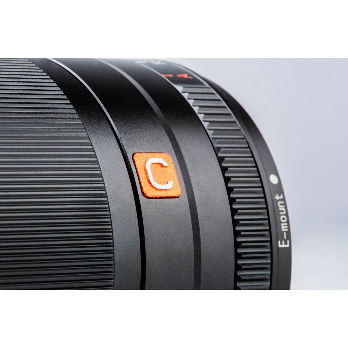 Lente Viltrox AF 33mm f/1.4 E (Negro) - en uso