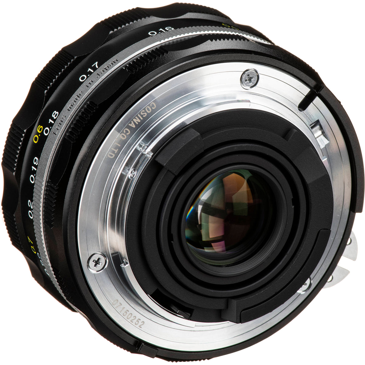 Lente Voigtlander 28mm f/2.8 Color-Skopar SLIIs para Nikon (Negro Rim) - detalle
