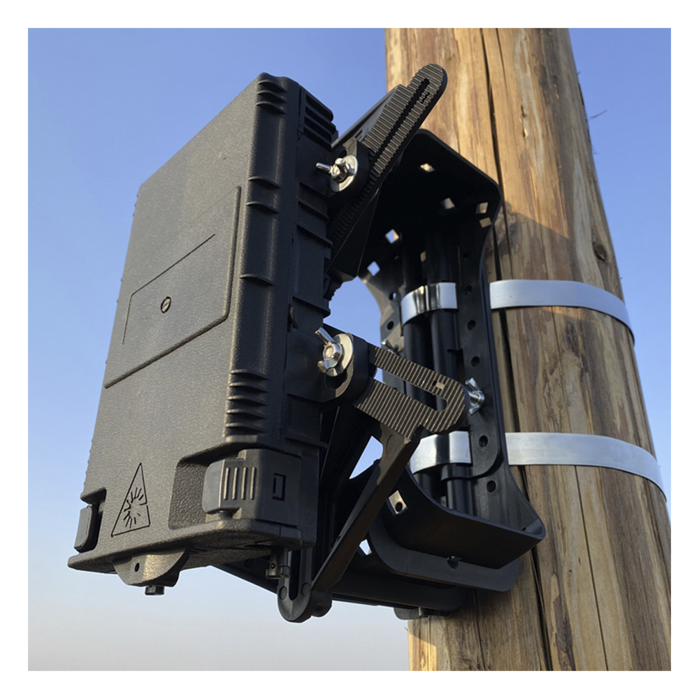 Bracket para Montaje de Caja de Empalme LinkedPro LP-CSSB