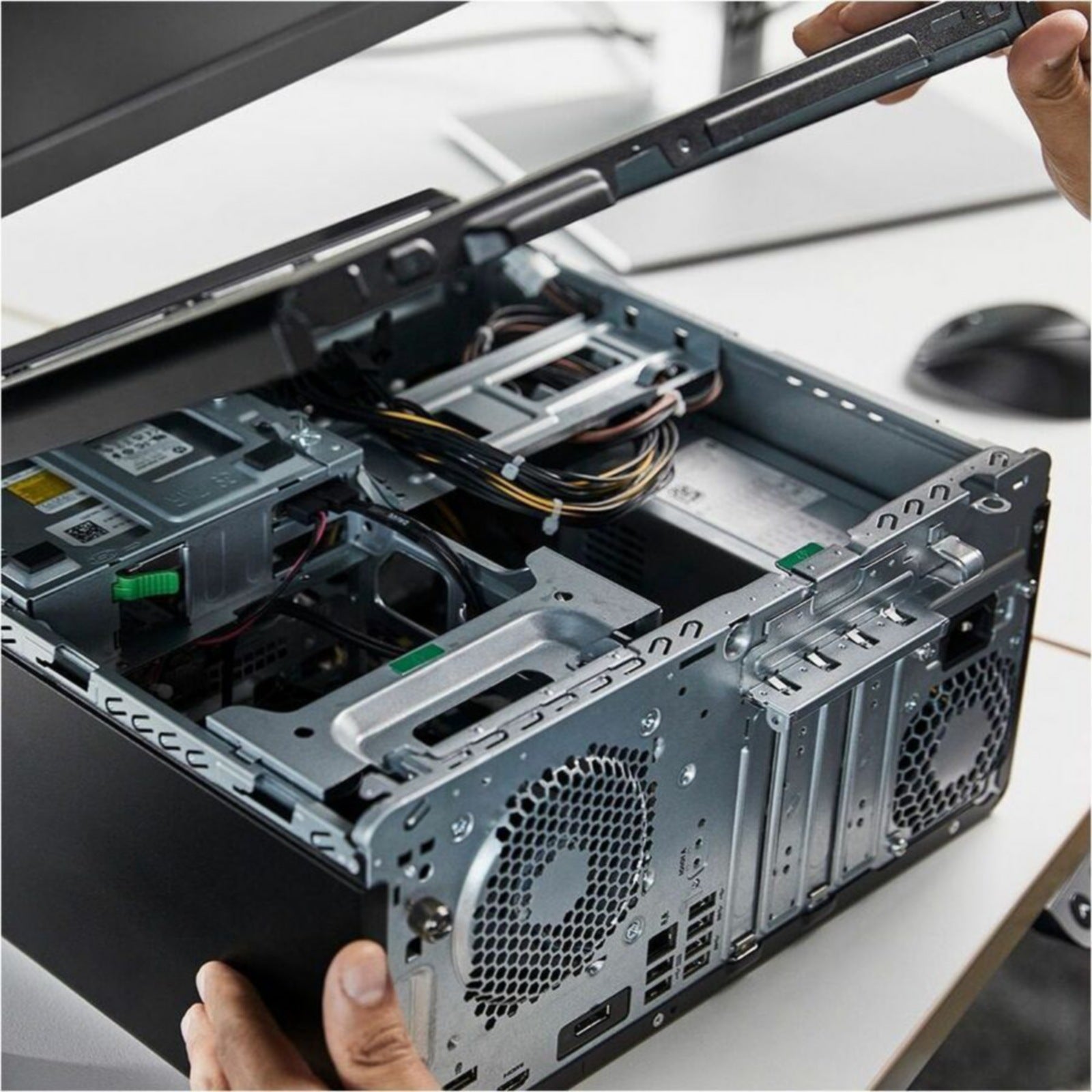 Mini PC HP EliteDesk, Intel Core Ultra 7 265 20 Núcleos, 32GB DDR5, 1 TB SSD, Intel® Q870 (vPro®) - vista 7