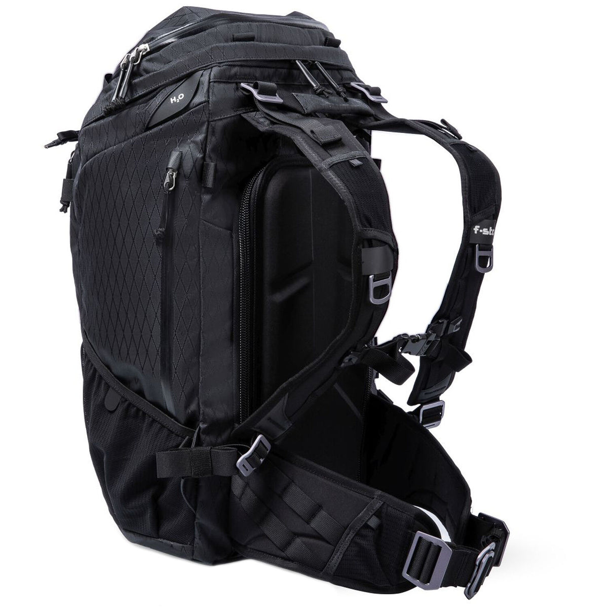 Mochila f-stop AJNA DuraDiamond 37L Travel & Adventure Photo (Anthracite Negro) - puertos y conexiones