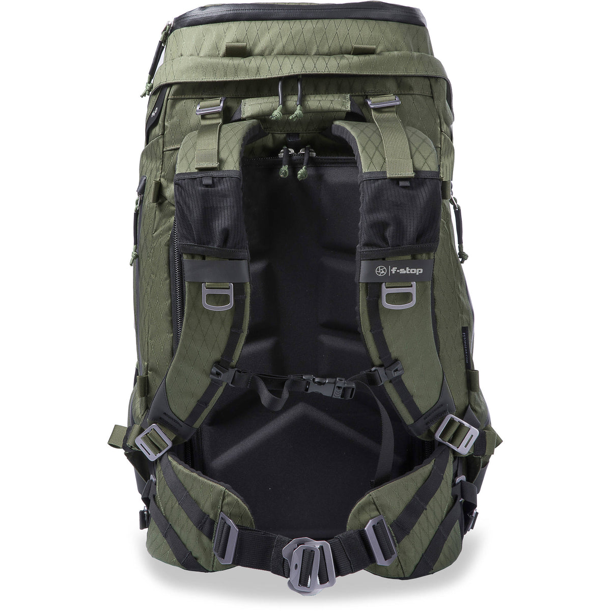 Mochila f-stop TILOPA 50L DuraDiamond Travel & Adventure (Verde Cypress) - puertos y conexiones