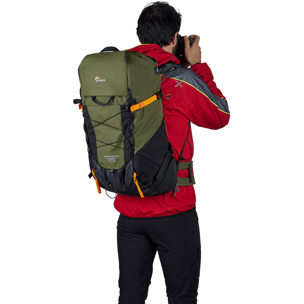 Mochila Lowepro Photosport X AW Bag (Verde, 35L) - en uso