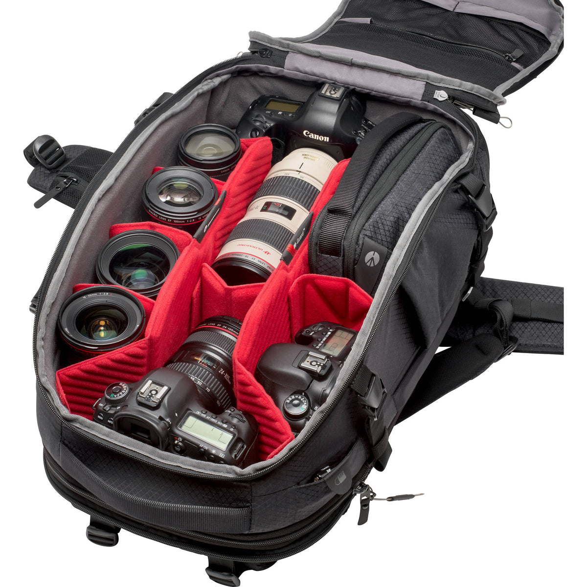 Mochila Manfrotto Pro Light Flex Loader 26.5L (Grande) - puertos y conexiones