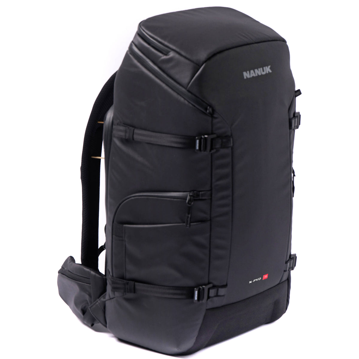 Mochila Nanuk N-PVD para Photo, Video, Drone, y Laptop (Negro, 35L) - puertos y conexiones