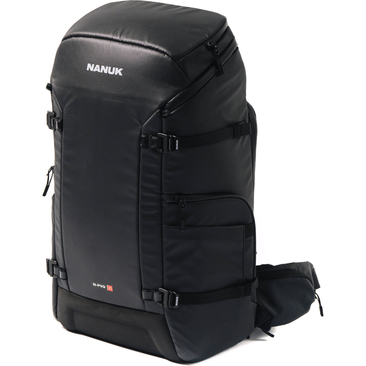 Mochila Nanuk N-PVD para Photo, Video, Drone, y Laptop (Negro, 35L) - en uso