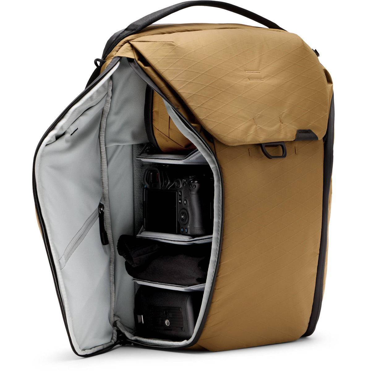 Mochila Peak Design Everyday (Coyote, 30L) - vista lateral
