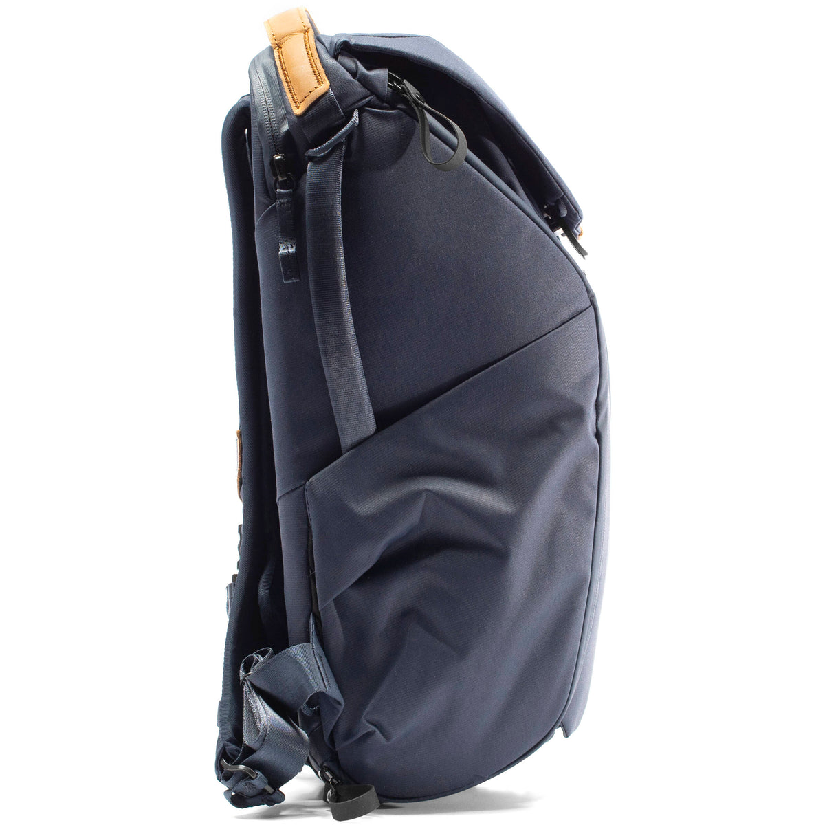 Mochila Peak Design Everyday V3 (Midnight, 20L) - vista trasera