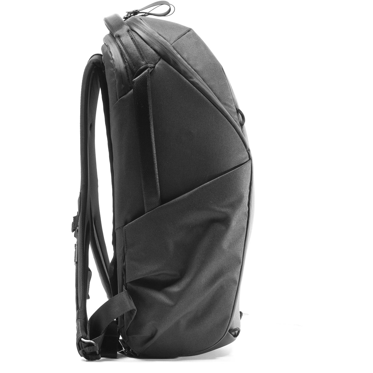 Mochila Peak Design Everyday Zip (Negro, 20L) - puertos y conexiones