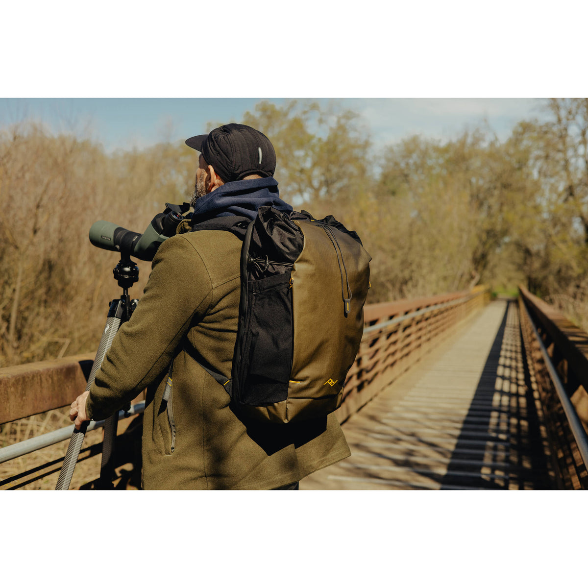 Mochila Peak Design Outdoor (Kelp, 25L) - detalle