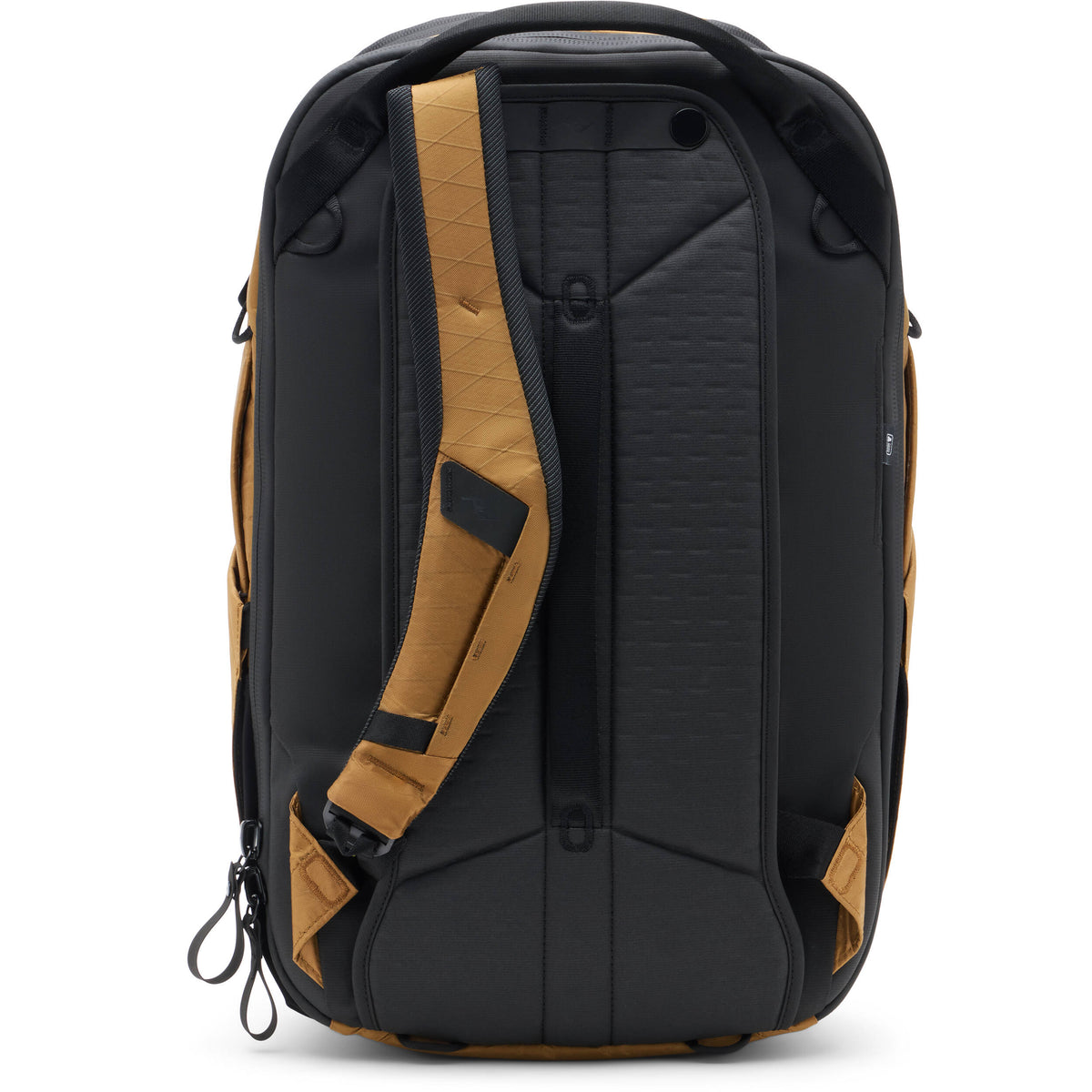 Mochila Peak Design Travel (Coyote, 30L) - vista trasera