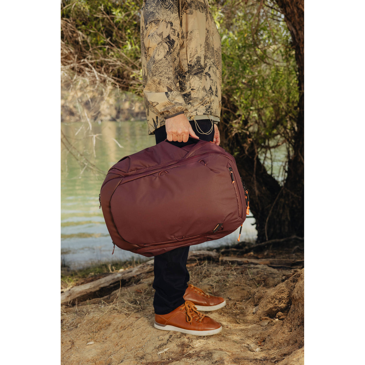 Mochila Peak Design Travel (Eclipse, 45L) - contenido de la caja