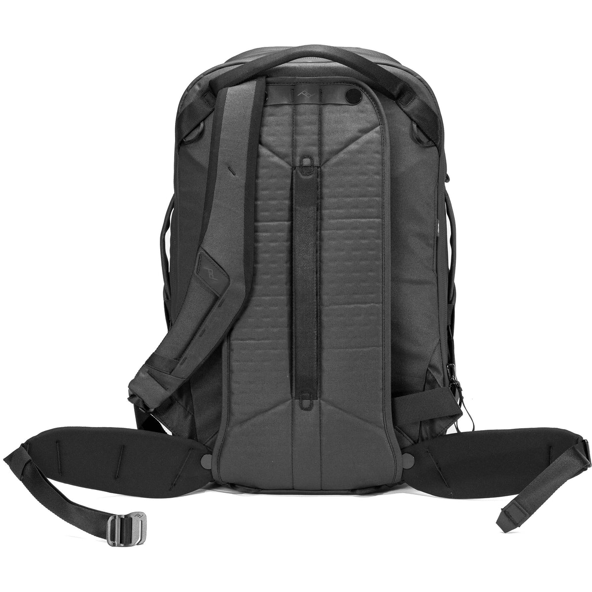 Mochila Peak Design Travel (Negro, 30L) - puertos y conexiones