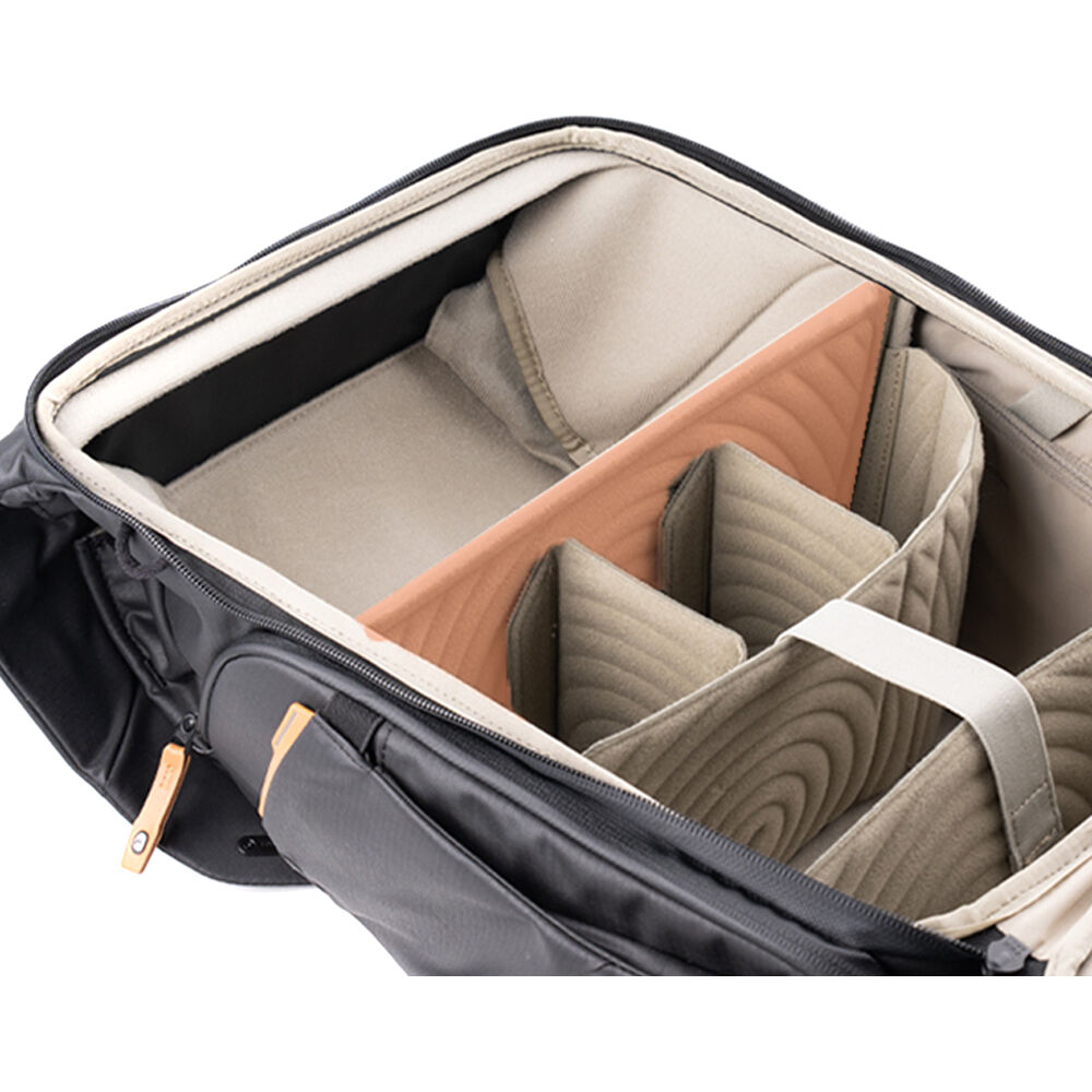 Mochila PGYTECH OneGo 2 (Negro, 25L) - vista trasera