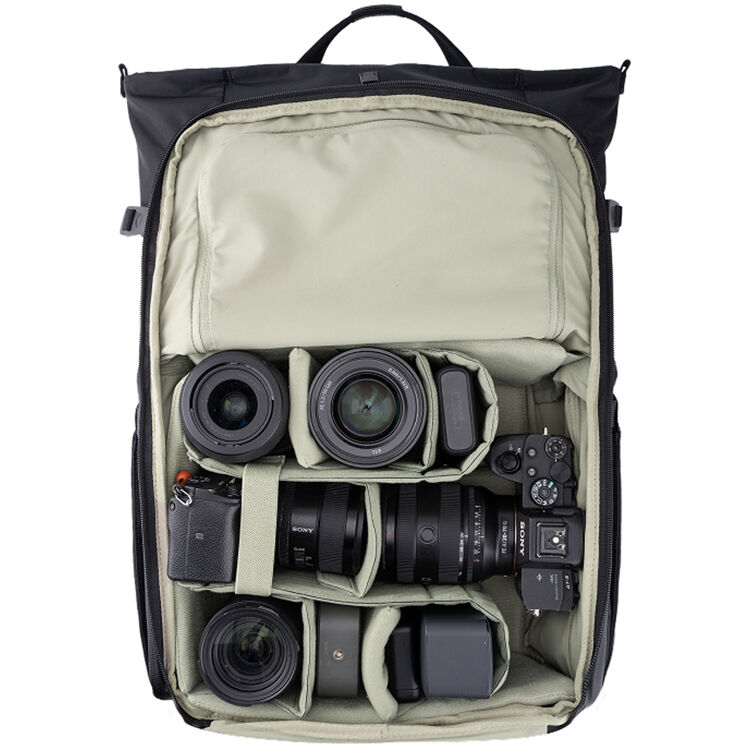 Mochila PGYTECH OneGo Roamer Tech (Negro Matte, 25L) - vista frontal