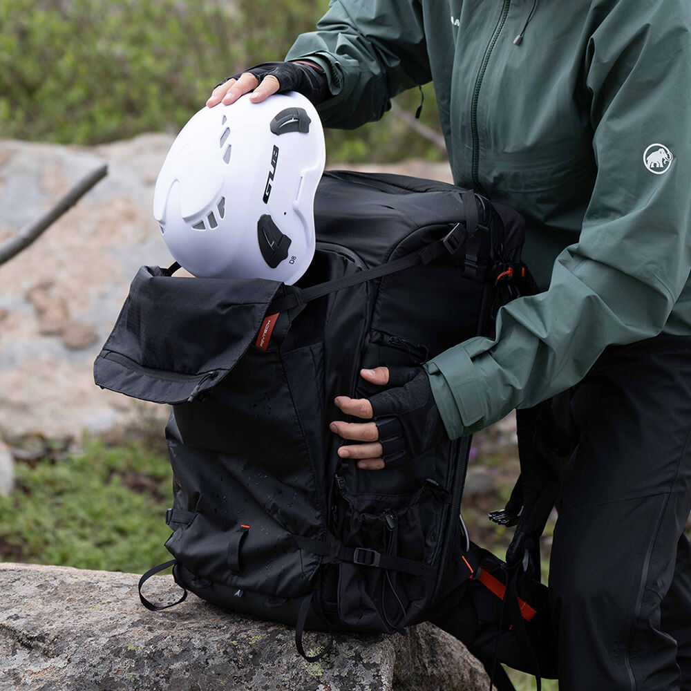 Mochila PGYTECH OnePro Focux (Fern Verde, 35L) - contenido de la caja