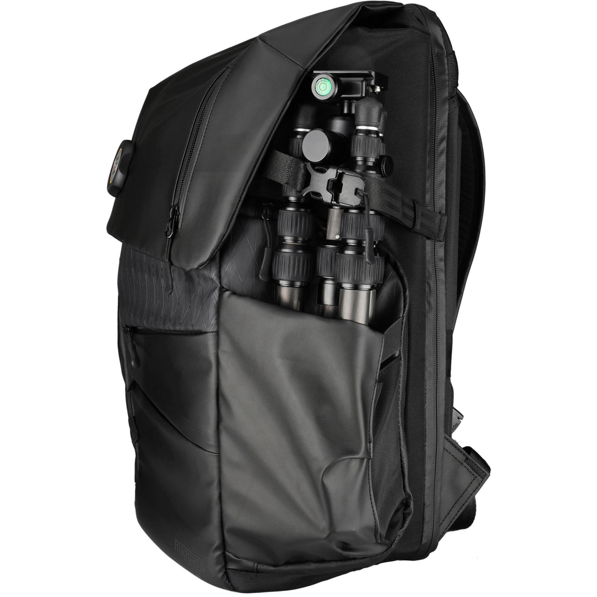 Mochila Ruggard Triumph Photo (20L) - puertos y conexiones